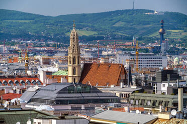 Katholische Kirche Maria am Gestade und Gebäude in Wien, Österreich - TAMF02039