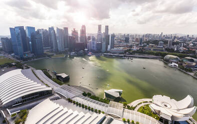 Skyline mit Finanzviertel und Marina Bay, Singapur - HSIF00738