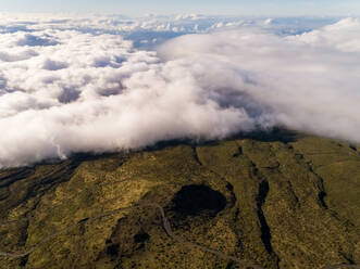 Luftaufnahme einer Vulkankraterformation, Hawaii, USA. - AAEF00402