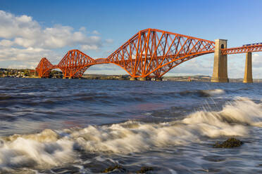 Forth Railway Bridge, UNESCO-Welterbestätte, Firth of Forth, Schottland, Vereinigtes Königreich, Europa - RHPLF00141