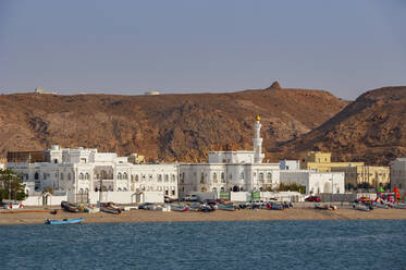 Blick auf die Moschee in Sur, Oman - WWF05161