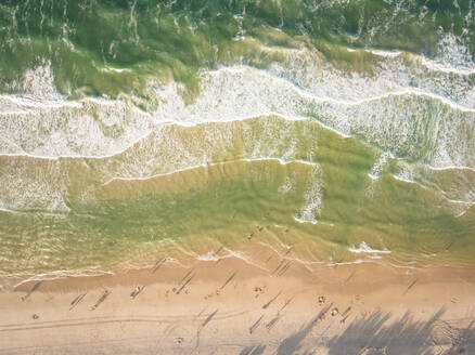 Luftaufnahme des Strandes von Fortaleza, Brasilien. - AAEF01663