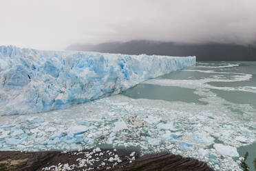 Perito-Moreno-Gletscher, El Calafate, Santa Cruz, Argentinien, Südamerika - RHPLF00251