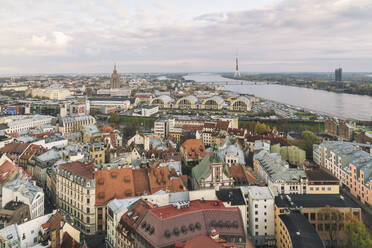 Blick auf die Stadt von oben, Riga, Lettland - TAMF02089