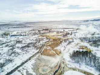 Luftaufnahme des Gebiets der heißen Quellen von Geysir in Island. - AAEF03083