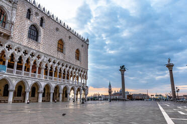 Piazza San Marco in Venice, UNESCO World Heritage Site, Veneto, Italy, Europe - RHPLF00649