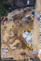 Luftaufnahme der Baustelle einer Wohnanlage in Naperville, IL, USA - AAEF03450