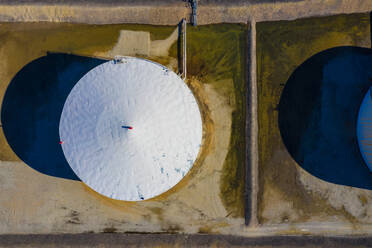 Aerial view of a petro chemical processing plant and storage facilities in early morning light in Lemont, IL in the United States. - AAEF03459