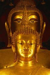 Zwillingsbuddhas, der vordere ist Phra Buddhachinnasi, über 600 Jahre alt, im Wat Boworniwet in Bangkok, Thailand, Asien - RHPLF01519