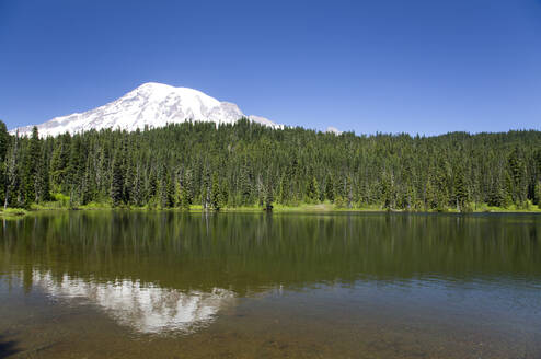 Reflection Lake, Mount Rainier National Park, Bundesstaat Washington, Vereinigte Staaten von Amerika, Nordamerika - RHPLF01762