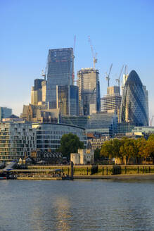Skyline des Finanzbezirks der Londoner City, London, England, Vereinigtes Königreich, Europa - RHPLF01808