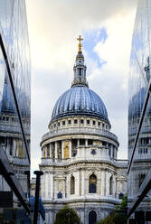 St. Paul's Cathedral, von One New Change, City of London, London, England, Vereinigtes Königreich, Europa - RHPLF01813