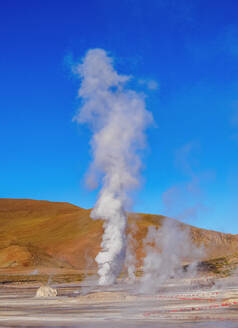 Geysir El Tatio, Region Antofagasta, Chile, Südamerika - RHPLF01889