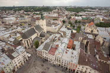 Blick auf die Altstadt von der Spitze des Rathausturms, UNESCO-Weltkulturerbe, Lemberg, Ukraine, Europa - RHPLF01966