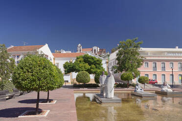 Praca Al Muthamid, Kathedrale, Silves, Algarve, Portugal, Europa - RHPLF02073