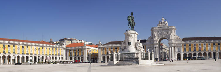 Triumphbogen Arco da Rua Augusta, Denkmal von König José I., Praca do Comercio, Baixa, Lissabon, Portugal, Europa - RHPLF02584