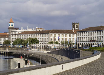 Hafen in Ponta Delgada, Insel Sao Miguel, Azoren, Portugal, Atlantik, Europa - RHPLF02680