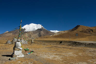 Der Kora-La-Pass in Südtibet, Himalaya, China, Asien - RHPLF02926