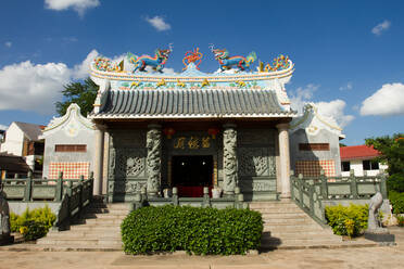Chinese Buddhist temple, Vientiane, Laos, Indochina, Southeast Asia, Asia - RHPLF02934
