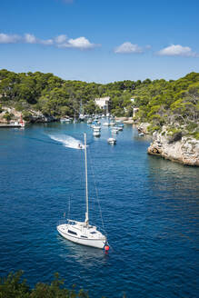 Schöne Bucht von Cala Llombards, Santanyi, Mallorca, Balearen, Spanien, Mittelmeer, Europa - RHPLF03044