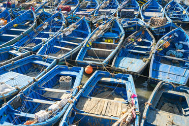 Boote im Fischereihafen, Essaouira, Region Marrakesch-Safi, Marokko, Nordafrika, Afrika - RHPLF03086