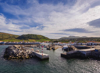 Hafen in Praia, Insel Graciosa, Azoren, Portugal, Atlantik, Europa - RHPLF03099