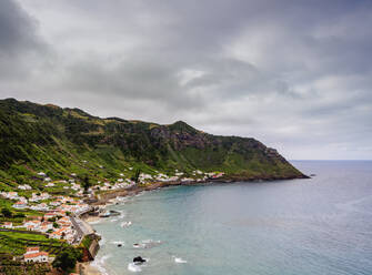 Bucht von Sao Lourenco, Blick von oben, Insel Santa Maria, Azoren, Portugal, Atlantik, Europa - RHPLF03103