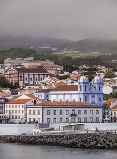 Blick auf die Misericordia-Kirche, UNESCO-Weltkulturerbe, Angra do Heroismo, Insel Terceira, Azoren, Portugal, Atlantik, Europa - RHPLF03147