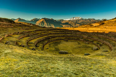 Die alte Inka-Zitadelle von Pisac im Heiligen Tal, Peru, Südamerika - RHPLF03540