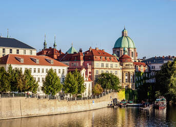 View over Vltava River towards Stare Mesto (Old Town), Prague, UNESCO World Heritage Site, Bohemia Region, Czech Republic, Europe - RHPLF03548