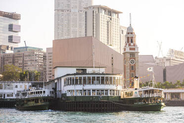 Star Ferry zwischen Hongkong Island und Kowloon, Hongkong, China, Asien - RHPLF03596