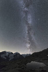 Milchstraße auf dem Piz Bernina, Fuorcla Surlej, Corvatsch, Engadin, Kanton Graubünden, Schweizer Alpen, Schweiz, Europa - RHPLF03720