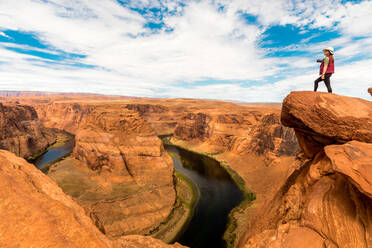 Horseshoe Bend in the Colorado River, Page, Arizona, United States of America, North America - RHPLF03747