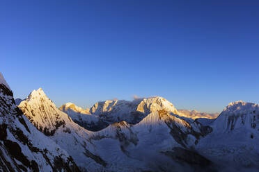 Makalu und andere Himalaya-Gipfel in der Nähe der Ama Dablam, Sagarmatha-Nationalpark, UNESCO-Welterbe, Khumbu-Tal, Nepal, Himalaya, Asien - RHPLF03828