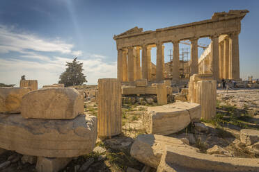 Blick auf den Parthenon im späten Nachmittagssonnenlicht, Akropolis, UNESCO-Weltkulturerbe, Athen, Griechenland, Europa - RHPLF04288