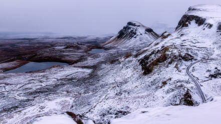 The Quiraing im Schnee, Isle of Skye, Innere Hebriden, Schottland, Vereinigtes Königreich, Europa - RHPLF04324