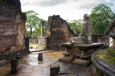 Überreste des Vatadage-Tempels in Polonnaruwa, UNESCO-Welterbestätte, Sri Lanka, Asien - RHPLF04389