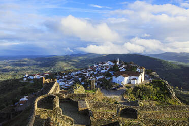 Blick auf das Dorf Marvao in der nördlichen Region Alentejo, Portugal, Europa - RHPLF04446