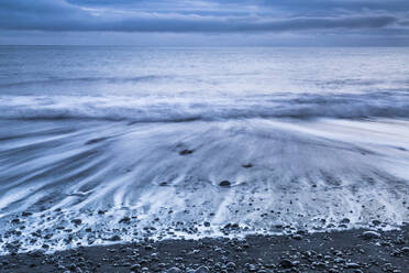 Schwarzer Sandstrand Jokulsarlon, Island, Europa. - RHPLF04535