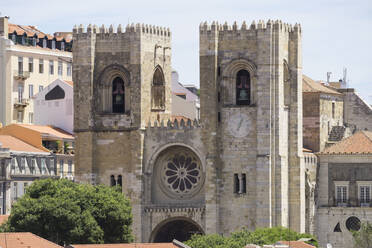 Außenansicht der Kathedrale von Lissabon, Portugal - WIF04002