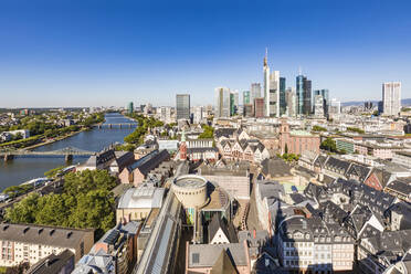 Schirn Kunsthalle und Gebäude gegen klaren Himmel in Frankfurt, Deutschland - WDF05440