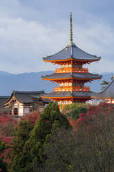 Kiyomizu-dera temple, UNESCO World Heritage Site, Kyoto, Honshu, Japan, Asia - RHPLF04586