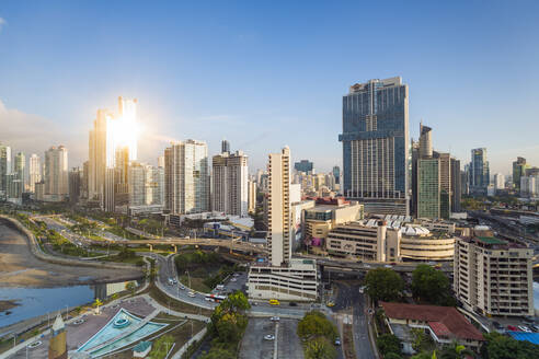 Skyline der Stadt, Panama-Stadt, Panama, Mittelamerika - RHPLF04617