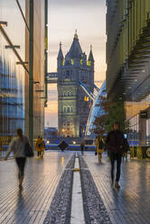 Tower Bridge, London, England, Vereinigtes Königreich, Europa - RHPLF04770