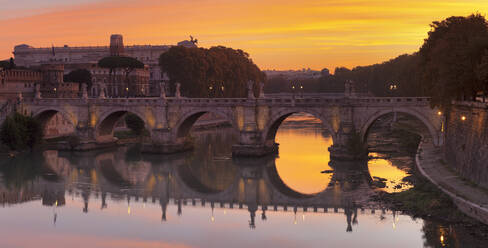 Ponte Sant'Angelo Bridge at sunrise, Tiber River, Rome, Lazio, Italy, Europe - RHPLF04797