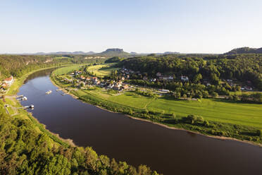 Fluss Elbe, Nationalpark Sächsische Schweiz, Sachsen, Deutschland, Europa - RHPLF04954