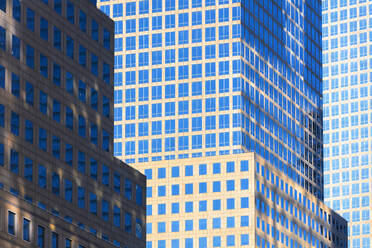 Architektonische Details von Wolkenkratzern, Manhattan, New York City, Vereinigte Staaten von Amerika, Nordamerika - RHPLF05000