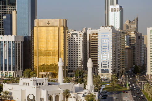 Moderne Stadtsilhouette, Abu Dhabi, Vereinigte Arabische Emirate, Naher Osten - RHPLF05122
