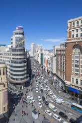 Blick von einem hohen Gebäude auf die Plaza del Callao und die Gran Via, Madrid, Spanien, Europa - RHPLF05281