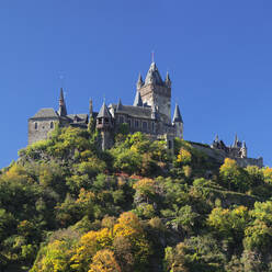 Reichsburg Castle in autumn, Cochem, Moselle Valley, Rhineland-Palatinate, Germany, Europe - RHPLF05495